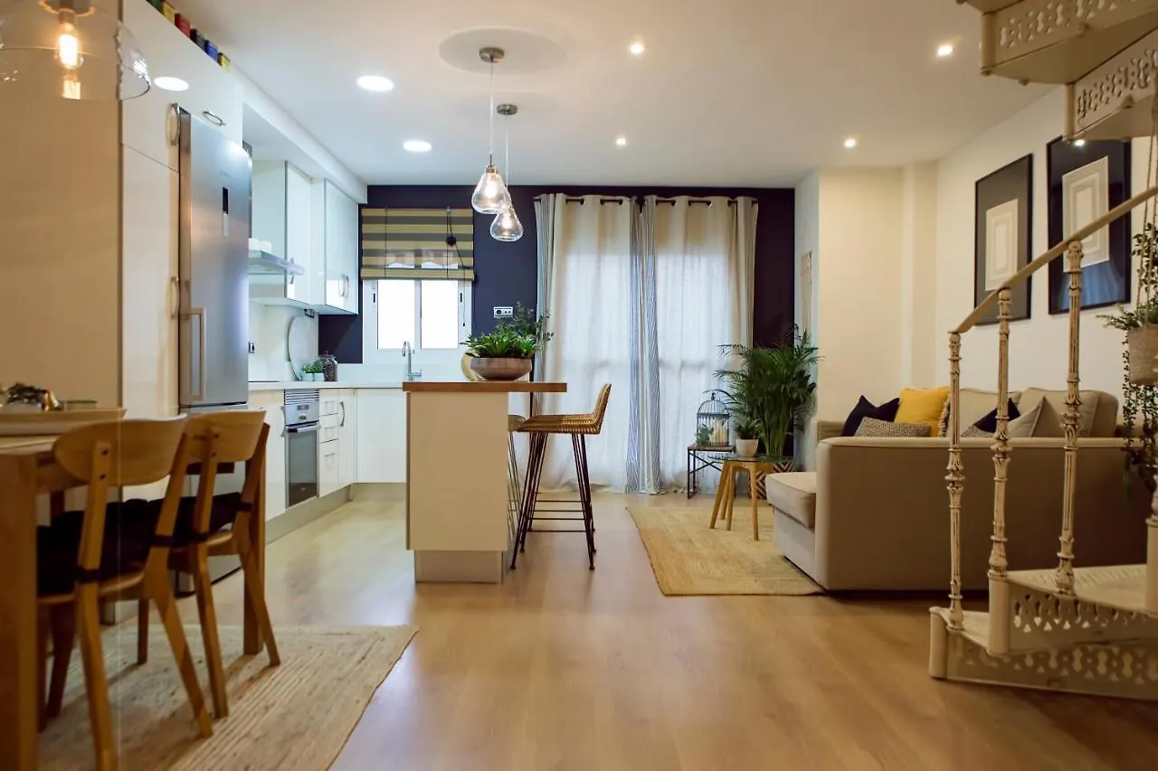 Sol Y Malaga - Designer Duplex Con Terraza Y Parking Daire